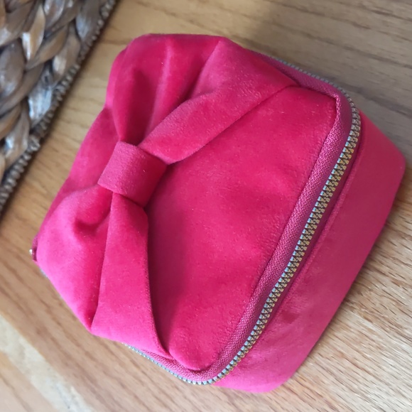 JS Jessica Simpson Jewelry Organizer - Picture 3 of 15